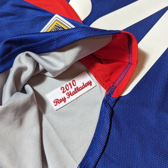 Official Mitchell & Ness Roy Halladay MLB BP Jersey - Picture 12 of 15